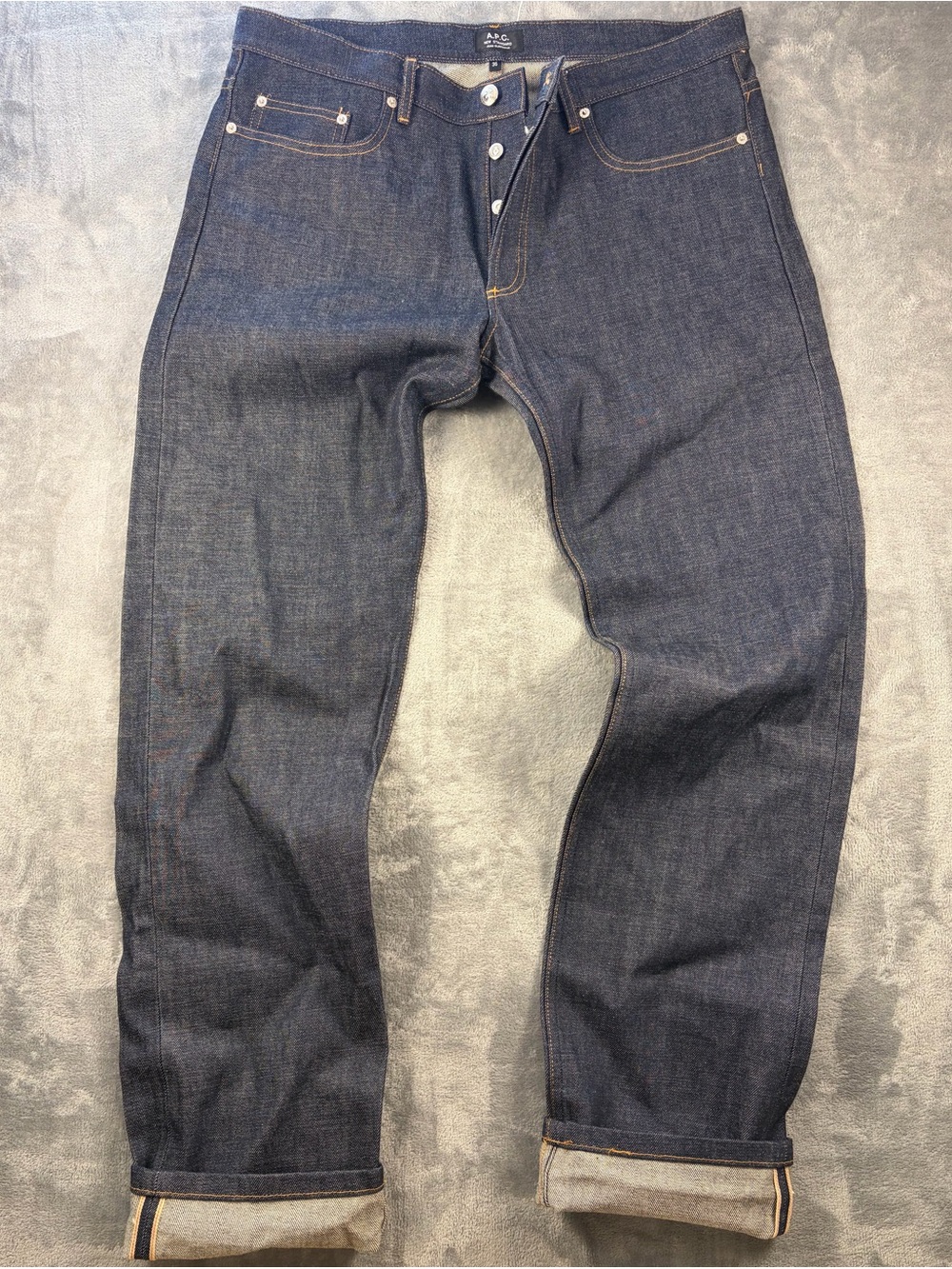 A.P.C. Men’s Indigo Straight-Leg Jeans - Picture 9 of 11